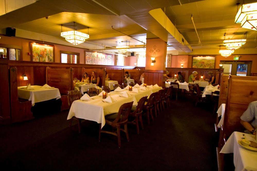 Отель Mcmenamins Edgefield Траутдейл Экстерьер фото
